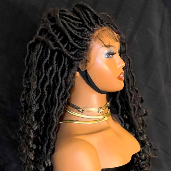 ⭐️⭐️BEAUTIFUL AND SOFT DREADLOCK WIG⭐️⭐️ - Picture 8 of 11